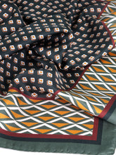 Foulard verde 70x70cm in seta stampata GOLDIE